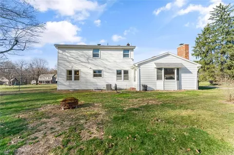 801 Golfview Ave, Boardman, OH 44512 photo 3