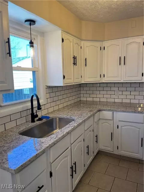 115 Grimm Heights Ave, Struthers, OH 44471 photo 5