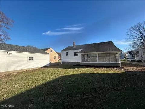 115 Grimm Heights Ave, Struthers, OH 44471 photo 30