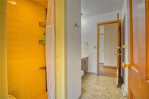 8010 Spartan Dr, Boardman, OH 44512 photo 25