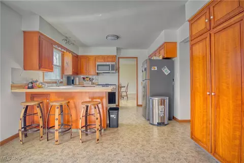 8010 Spartan Dr, Boardman, OH 44512 photo 10