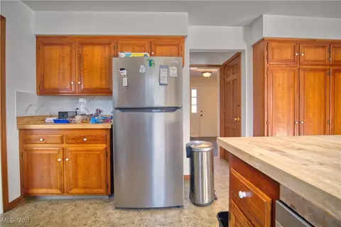 8010 Spartan Dr, Boardman, OH 44512 photo 12