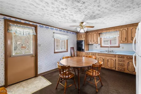 Kitchen - 142 Watson St, Dillonvale, OH 43917 photo 1 of 4