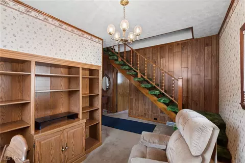 Living - 142 Watson St, Dillonvale, OH 43917 photo 3 of 3