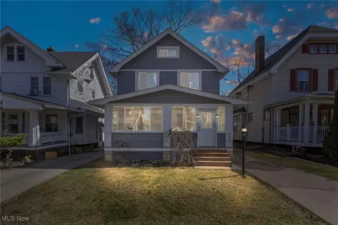 1217 Westlake Ave, Lakewood, OH 44107