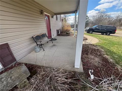 213 Greenbrier Dr, Byesville, OH 43723 photo 21