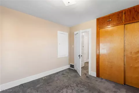 533 E Wilbeth Rd, Akron, OH 44301 photo 23