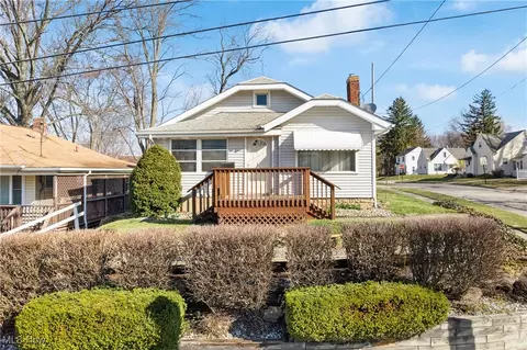 533 E Wilbeth Rd, Akron, OH 44301