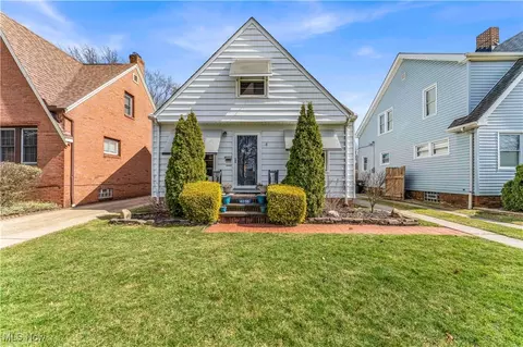 4055 W 163rd St, Cleveland, OH 44135