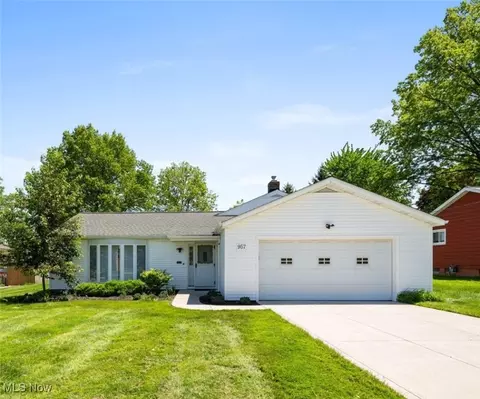 957 Millridge Rd, Highland Heights, OH 44143