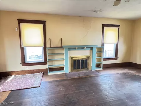 Living - 799 E Buchtel Ave, Akron, OH 44305 photo 3 of 3