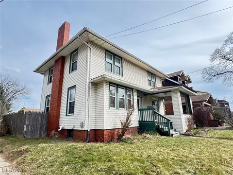 Exterior - 799 E Buchtel Ave, Akron, OH 44305 photo 4 of 7