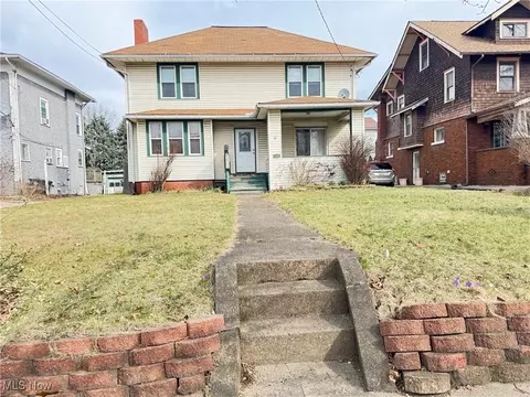 799 E Buchtel Ave, Akron, OH 44305