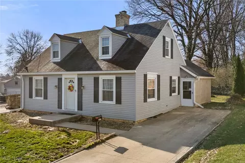 529 Bank St, Ashland, OH 44805