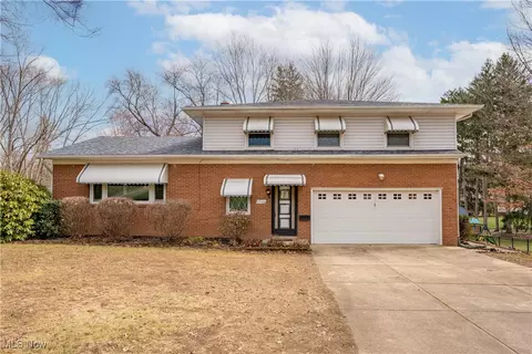 4763 Venus Rd, Uniontown, OH 44685