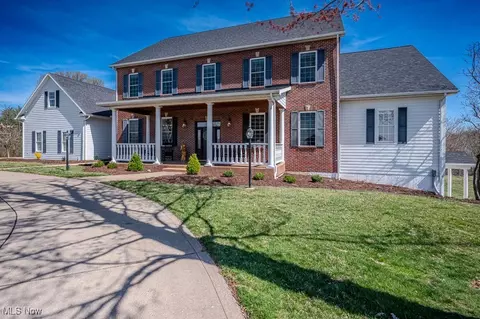 434 Rector Rd, Parkersburg, WV 26105