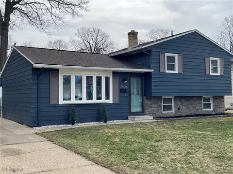 7606 Goldenrod Dr, Mentor On The Lake, OH 44060