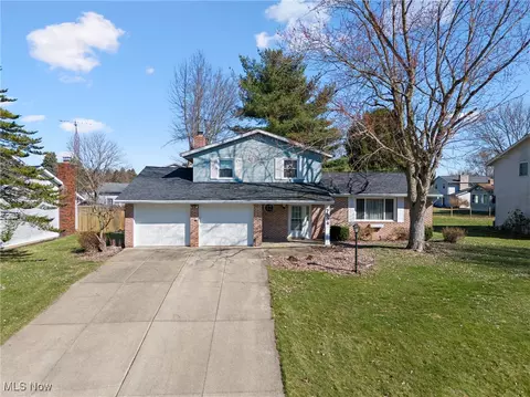 7594 Panther Ave NE, Canton, OH 44721