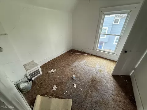 Bedroom - 441 Adams St, Elyria, OH 44035 photo 5 of 6