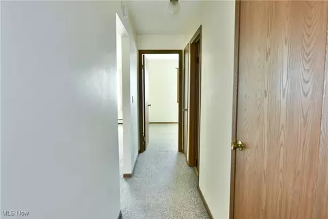 106 Carter Cir, Boardman, OH 44512 photo 31