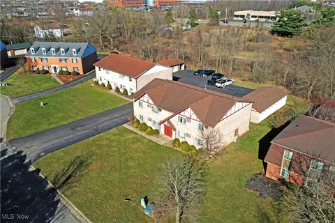 106 Carter Cir, Boardman, OH 44512 photo 7