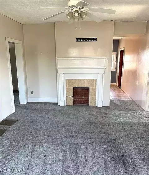 Living - 101 Murray Ave, Minerva, OH 44657 photo 1 of 1