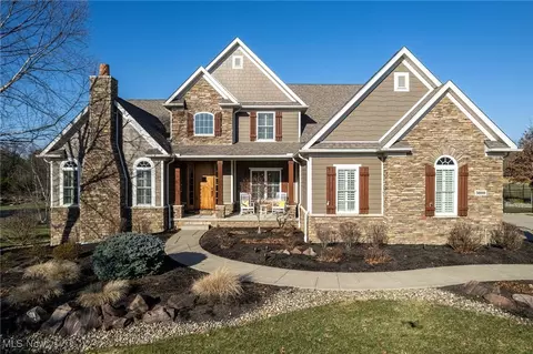 3000 Sutton Ln, Medina, OH 44256
