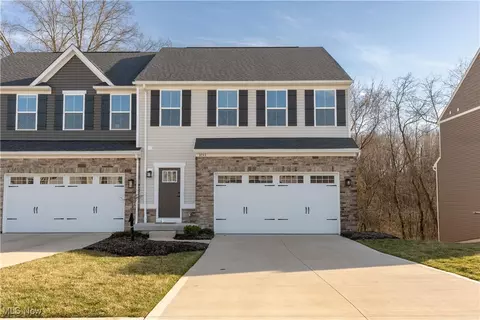 3033 Bonita Cir SE, Canal Fulton, OH 44614