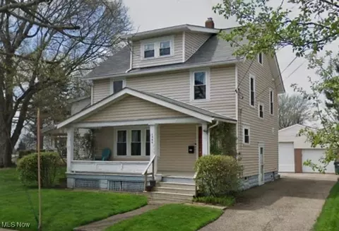 1986 Cook St, Cuyahoga Falls, OH 44221