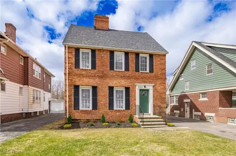 3694 Chelton Rd, Shaker Heights, OH 44120