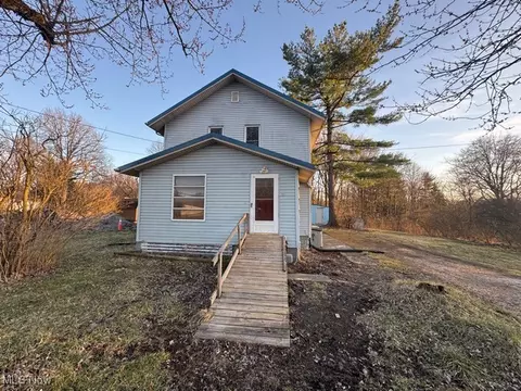 4431 W Market, Leavittsburg, OH 44430