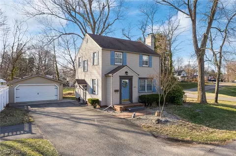 441 Linway Ave NW, Massillon, OH 44646