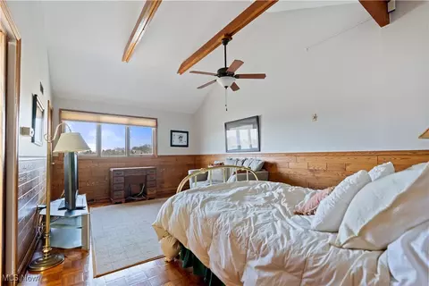 Bedroom - 3221 Mariners Island Dr NW #1E, Canton, OH 44708 photo 8 of 10