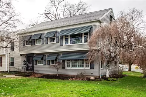 19665 Hilliard Blvd, Rocky River, OH 44116