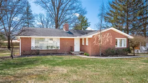 444 Longview Ave, Zanesville, OH 43701