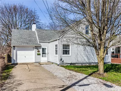 150 Wichita Pl, Akron, OH 44313