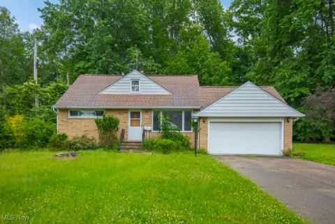 1883 Skyline Dr, Richmond Heights, OH 44143