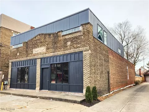 3775 W 33rd St, Cleveland, OH 44109