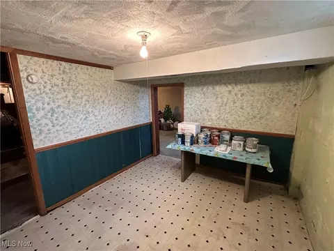 836 S Conwell Ave, Willard, OH 44890 photo 24