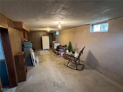 836 S Conwell Ave, Willard, OH 44890 photo 27