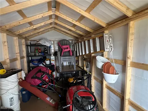 836 S Conwell Ave, Willard, OH 44890 photo 7