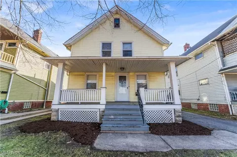 11501 Governor Ave, Cleveland, OH 44111