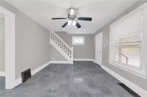 455 Talbot Ave, Akron, OH 44306 photo 7