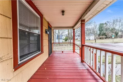 455 Talbot Ave, Akron, OH 44306 photo 6