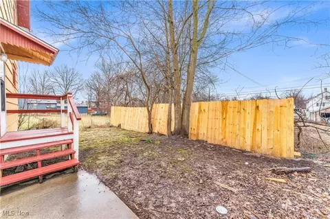 455 Talbot Ave, Akron, OH 44306 photo 3