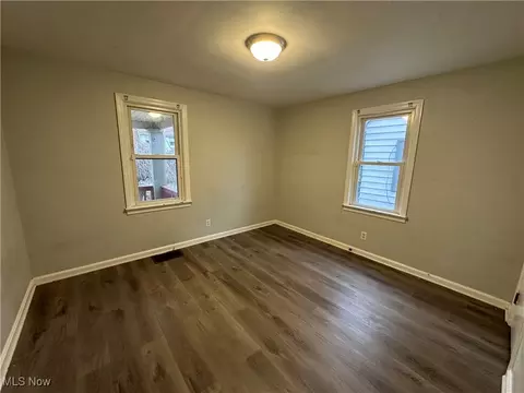 Bedroom - 155 Beechwood Dr, Boardman, OH 44512 photo 2 of 3