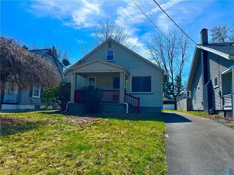155 Beechwood Dr, Boardman, OH 44512