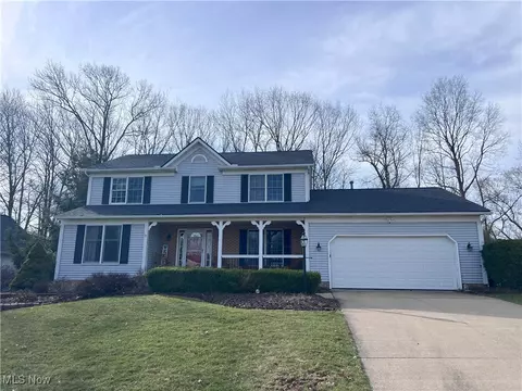 1114 Sturbridge Dr, Medina, OH 44256