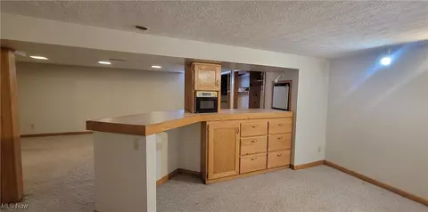 712 Circle Dr, Belpre, OH 45714 photo 22