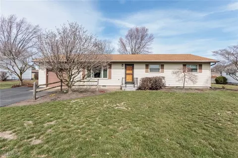 5617 Debra Dr, Castalia, OH 44824